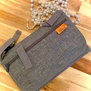 KOPI | OS | Baby Portable Diaper Changing Pad Travel Bag Wipes Zip Pocket NWOT
